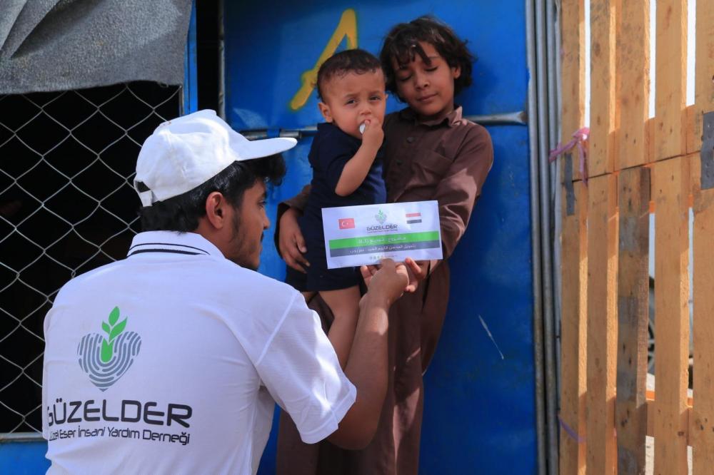 Güzel Eser Humanitarian Aid Association carried out the project of distributing Zakat to displaced families in the city of Ma'rib, Yemen.